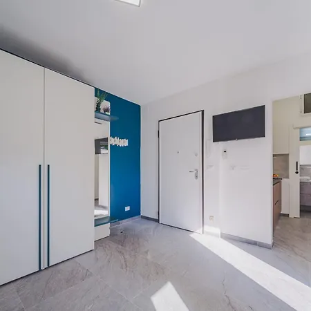 Zefiro By Interhome Апартаменты Марина-ди-Пьетрасанта