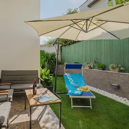 Zefiro By Interhome *