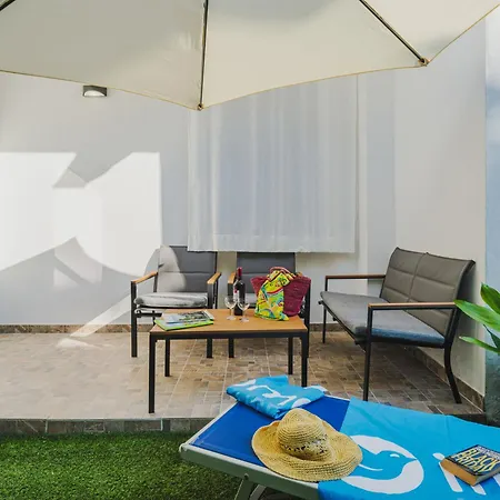 Апартаменты Zefiro By Interhome Марина-ди-Пьетрасанта